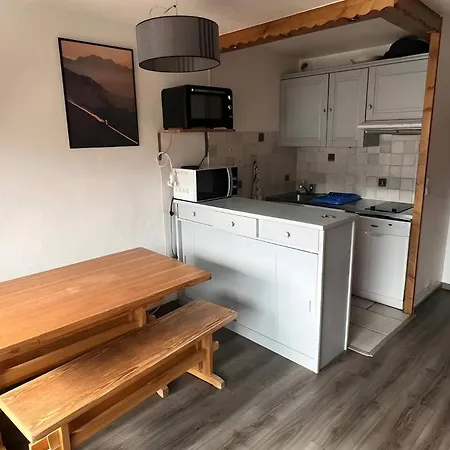 Apartment - Inout - 5 Beds Flat G-31